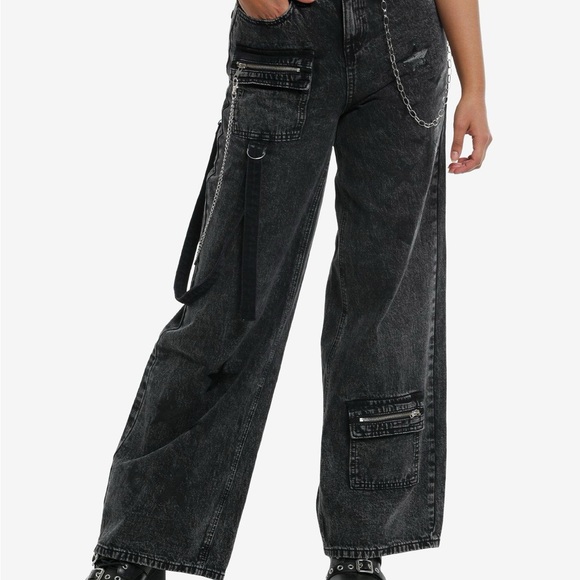 Hot Topic Denim - Hot Topic | 7 | Black Washed Wide Leg Cargo Jeans | Distressed Grunge Alt Pants